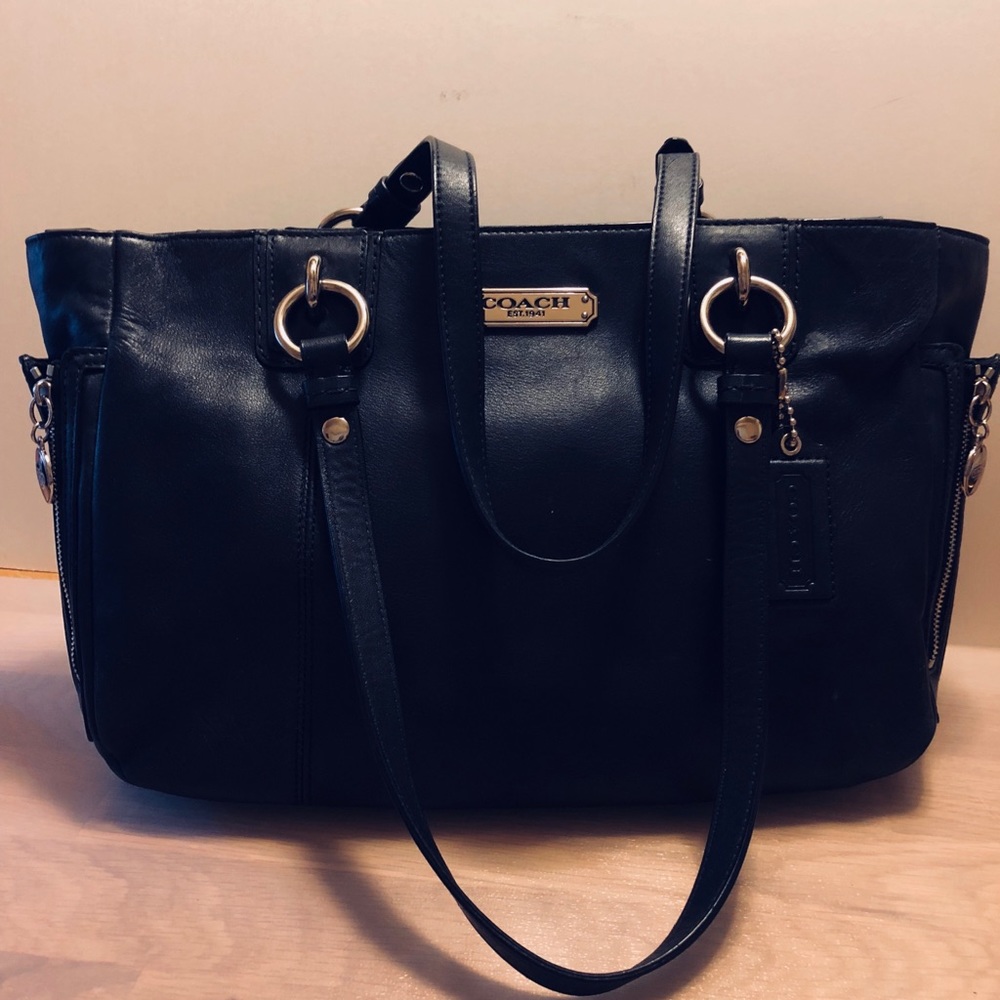 Coach Leather Gallery Tote F19252